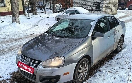 Volkswagen Jetta VI, 2007 год, 450 000 рублей, 2 фотография