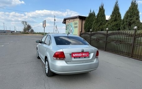Volkswagen Polo VI (EU Market), 2011 год, 750 000 рублей, 4 фотография