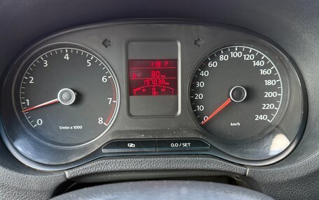 Volkswagen Polo VI (EU Market), 2011 год, 750 000 рублей, 23 фотография