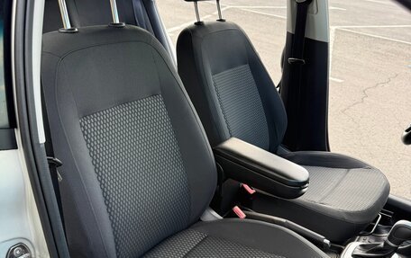 Volkswagen Polo VI (EU Market), 2011 год, 750 000 рублей, 17 фотография