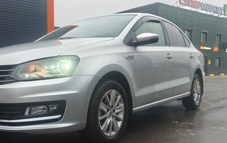 Volkswagen Polo VI (EU Market), 2015 год, 900 000 рублей, 6 фотография