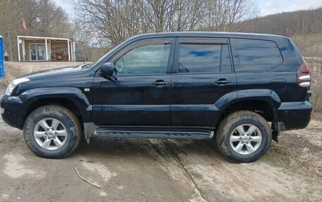 Toyota Land Cruiser Prado 120 рестайлинг, 2007 год, 1 880 000 рублей, 2 фотография