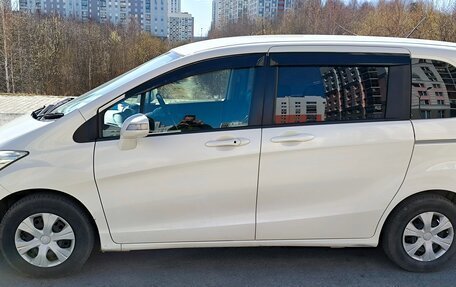 Honda Freed I, 2012 год, 1 280 000 рублей, 4 фотография