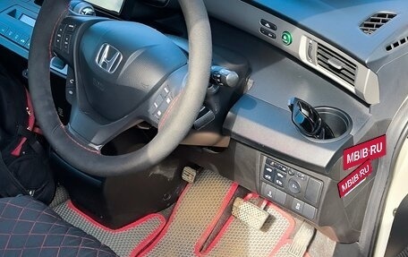 Honda Freed I, 2012 год, 1 280 000 рублей, 12 фотография