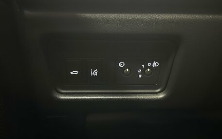 Land Rover Discovery Sport I рестайлинг, 2019 год, 2 495 000 рублей, 10 фотография