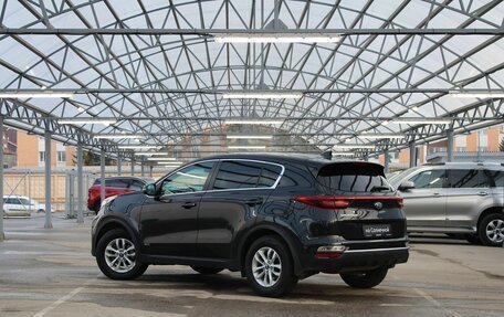 KIA Sportage IV рестайлинг, 2018 год, 1 990 000 рублей, 3 фотография