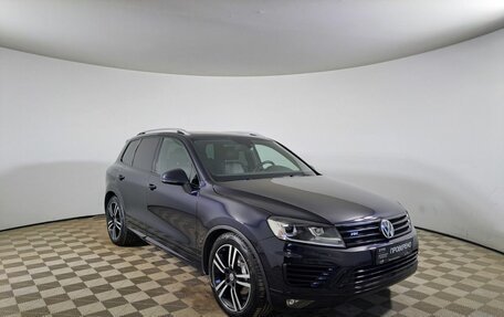 Volkswagen Touareg III, 2017 год, 3 390 000 рублей, 3 фотография
