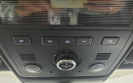 Volkswagen Touareg III, 2017 год, 3 390 000 рублей, 23 фотография