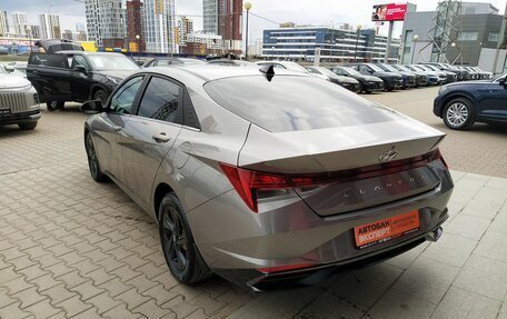 Hyundai Elantra, 2022 год, 2 160 000 рублей, 8 фотография