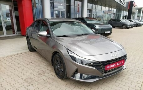 Hyundai Elantra, 2022 год, 2 160 000 рублей, 7 фотография