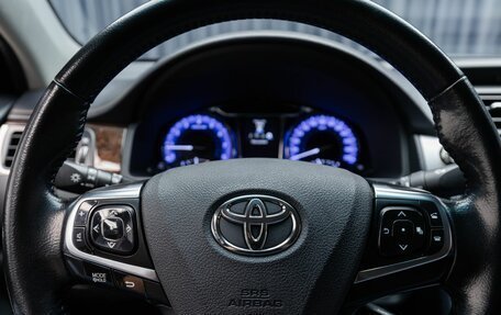 Toyota Camry, 2017 год, 2 299 000 рублей, 12 фотография