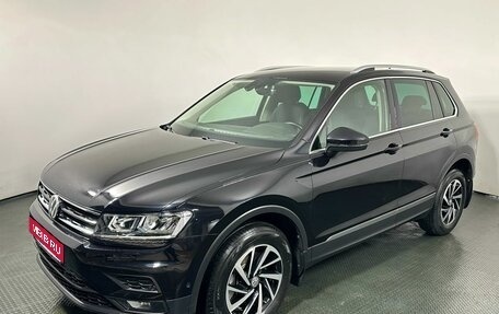Volkswagen Tiguan II, 2018 год, 3 100 000 рублей, 1 фотография