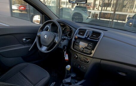 Renault Logan II, 2014 год, 605 000 рублей, 9 фотография