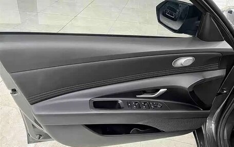 Hyundai Elantra, 2023 год, 1 289 300 рублей, 10 фотография