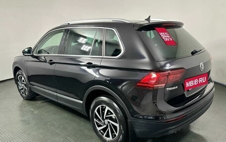 Volkswagen Tiguan II, 2018 год, 3 100 000 рублей, 7 фотография
