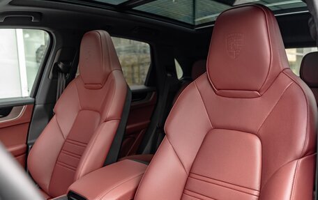 Porsche Cayenne III, 2025 год, 17 790 000 рублей, 11 фотография