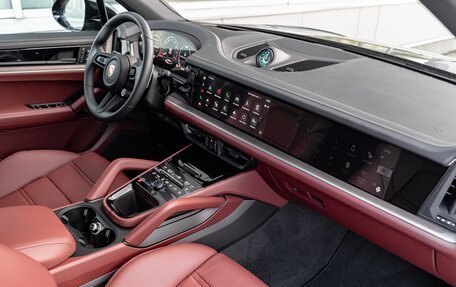 Porsche Cayenne III, 2025 год, 17 790 000 рублей, 30 фотография