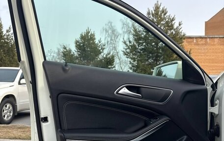 Mercedes-Benz GLA, 2014 год, 1 800 000 рублей, 22 фотография