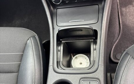 Mercedes-Benz GLA, 2014 год, 1 800 000 рублей, 31 фотография