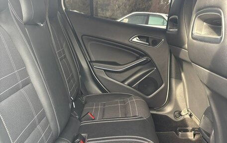 Mercedes-Benz GLA, 2014 год, 1 800 000 рублей, 25 фотография