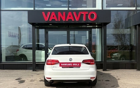 Volkswagen Jetta VI, 2015 год, 1 450 000 рублей, 4 фотография