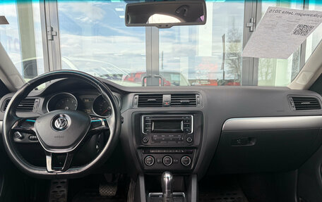 Volkswagen Jetta VI, 2015 год, 1 450 000 рублей, 9 фотография