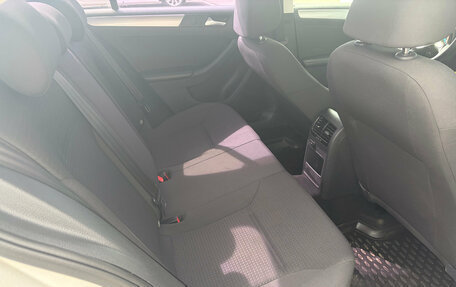 Volkswagen Jetta VI, 2015 год, 1 450 000 рублей, 17 фотография