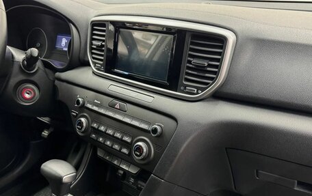 KIA Sportage IV рестайлинг, 2019 год, 2 279 900 рублей, 21 фотография