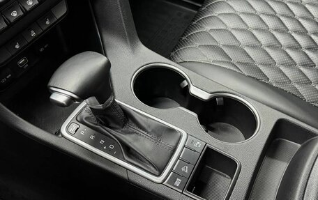 KIA Sportage IV рестайлинг, 2019 год, 2 279 900 рублей, 14 фотография