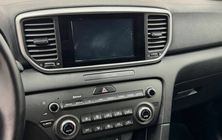 KIA Sportage IV рестайлинг, 2019 год, 2 279 900 рублей, 18 фотография