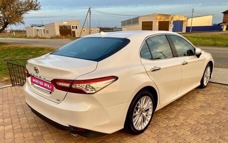 Toyota Camry, 2019 год, 2 690 000 рублей, 6 фотография