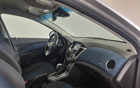 Chevrolet Cruze II, 2011 год, 700 000 рублей, 11 фотография