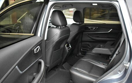 Chery Tiggo 8 Pro, 2021 год, 1 799 000 рублей, 11 фотография