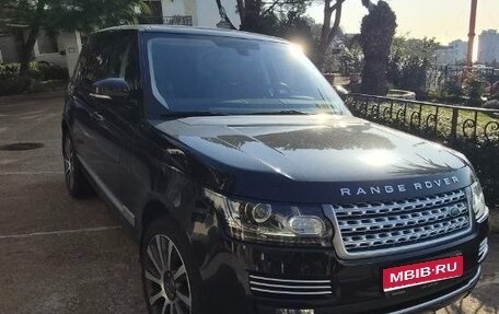 Land Rover Range Rover IV рестайлинг, 2015 год, 9 900 000 рублей, 1 фотография