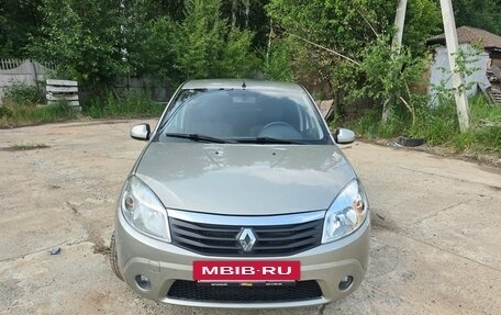 Renault Sandero I, 2010 год, 465 000 рублей, 2 фотография