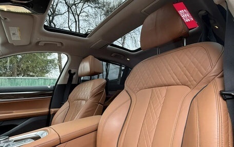 BMW 7 серия, 2019 год, 4 760 000 рублей, 6 фотография