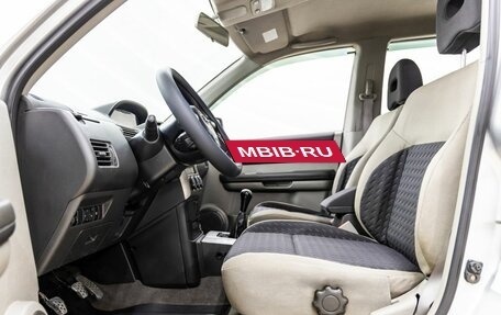 Nissan X-Trail, 2005 год, 748 000 рублей, 26 фотография