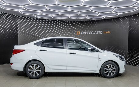 Hyundai Solaris II рестайлинг, 2015 год, 1 177 000 рублей, 5 фотография