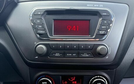 KIA Rio III рестайлинг, 2013 год, 950 000 рублей, 12 фотография