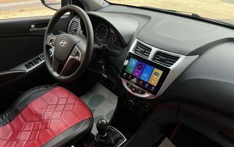 Hyundai Solaris II рестайлинг, 2016 год, 899 000 рублей, 12 фотография