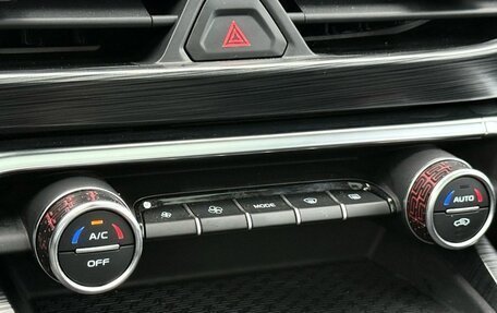 Geely Tugella FY11, 2022 год, 2 959 000 рублей, 24 фотография