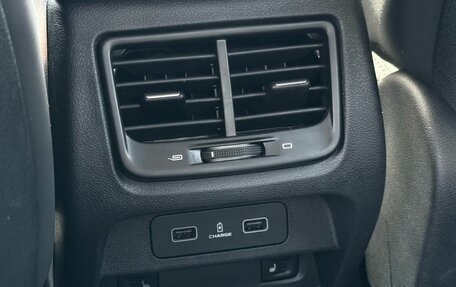 Geely Tugella FY11, 2022 год, 2 959 000 рублей, 32 фотография