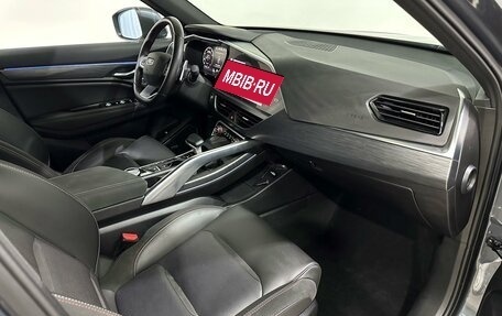 Geely Tugella FY11, 2023 год, 2 880 000 рублей, 21 фотография