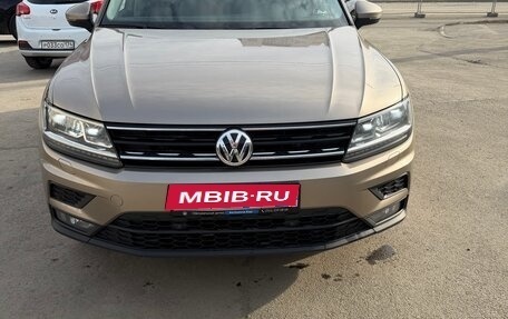Volkswagen Tiguan II, 2020 год, 2 499 000 рублей, 3 фотография