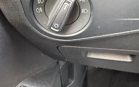 Volkswagen Tiguan II, 2020 год, 2 499 000 рублей, 13 фотография