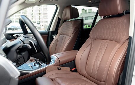 BMW X7, 2021 год, 9 600 000 рублей, 10 фотография