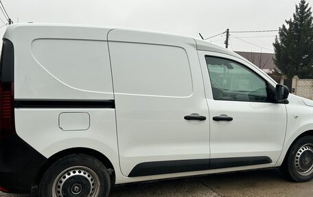 Renault Express, 2023 год, 2 990 000 рублей, 3 фотография