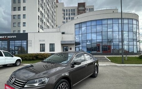 Volkswagen Passat B7, 2012 год, 880 000 рублей, 2 фотография