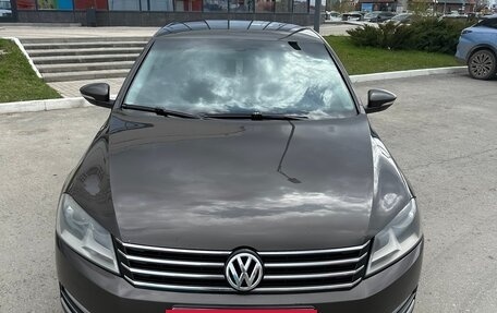 Volkswagen Passat B7, 2012 год, 880 000 рублей, 21 фотография