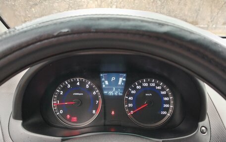 Hyundai Solaris II рестайлинг, 2014 год, 600 000 рублей, 11 фотография